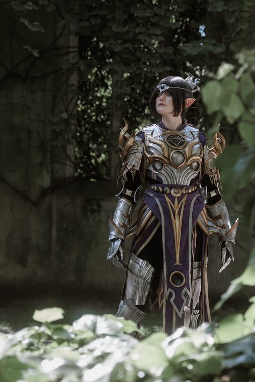 Kit, in cosplay armour, judge of the Ambi Con cosplay competition